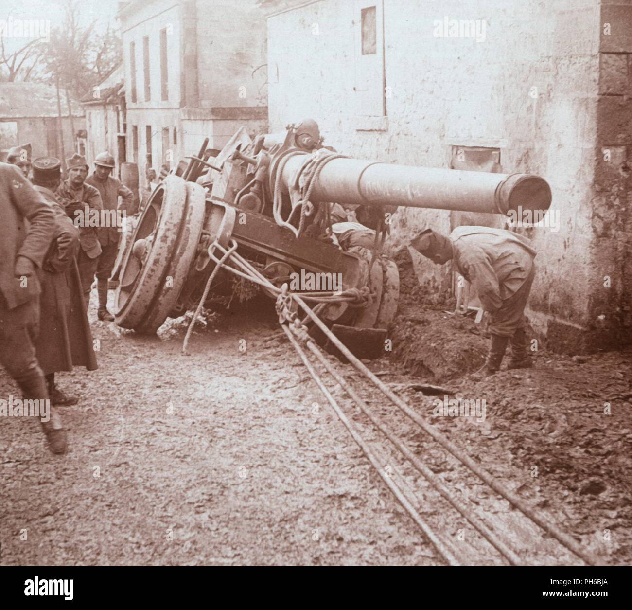 Moving heavy artillery, Genicourt, northern France, c1914-c1918. Artist: Unknown. Stock Photo