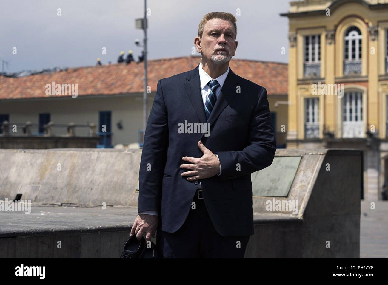 Graham Peter Filming Graham carpenter hi-res stock photography and images - Alamy