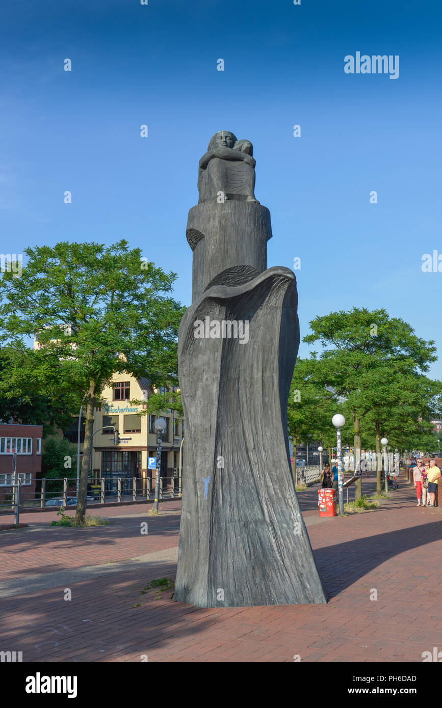 Madonna der Meere, Seemannsgedenkstaette, Platz der Seefahrt, Fischmarkt, Altona, Hamburg, Deutschland Stock Photo