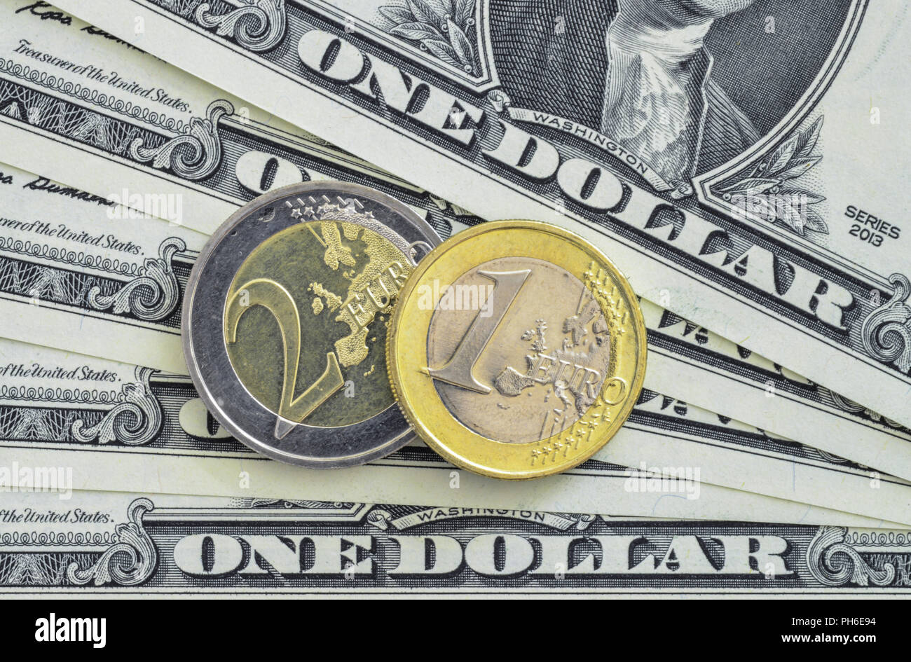 US-Dollar - Euromuenzen Stock Photo