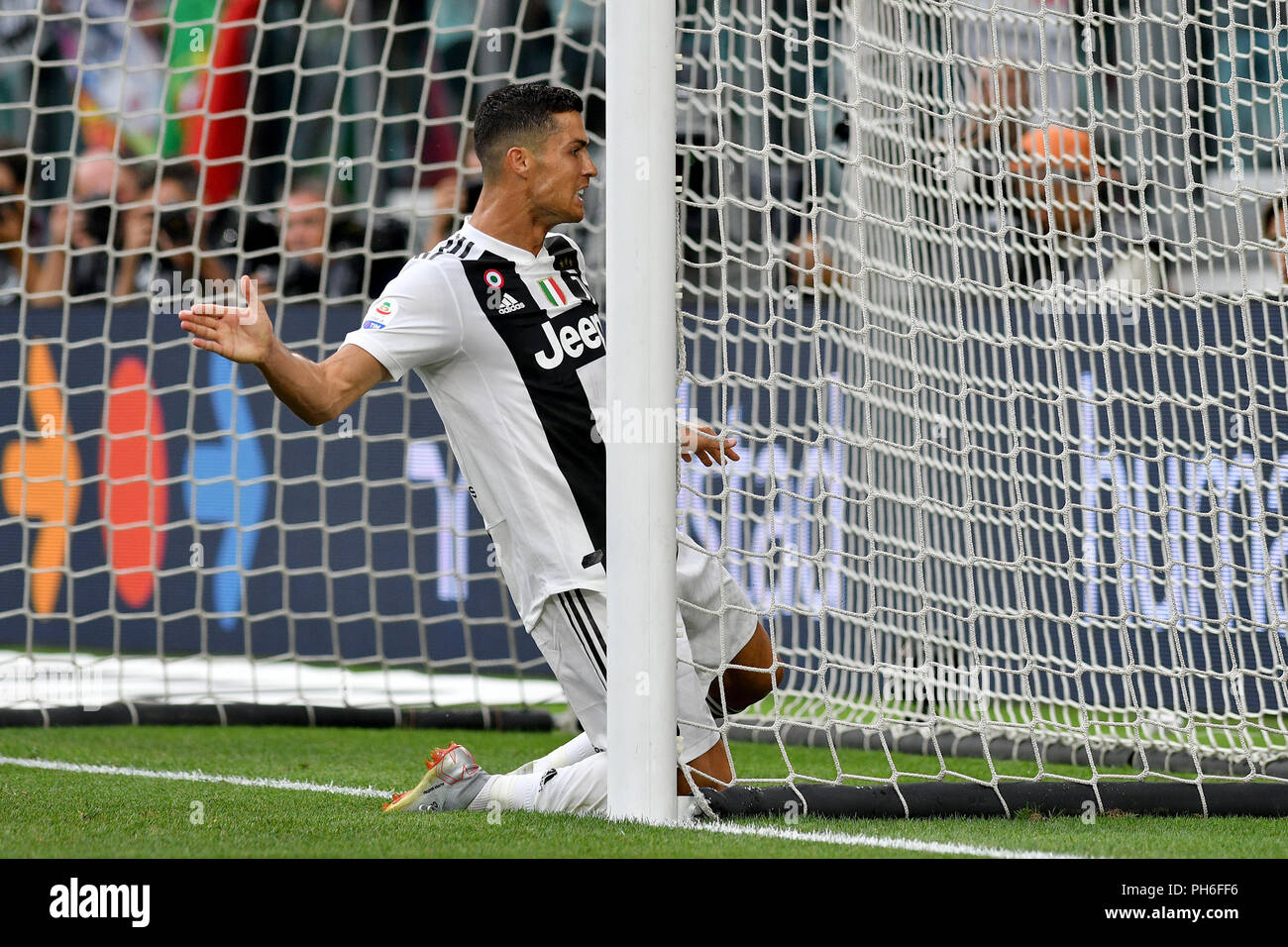 Cristiano ronaldo juventus hi-res stock photography and images - Page 2 -  Alamy