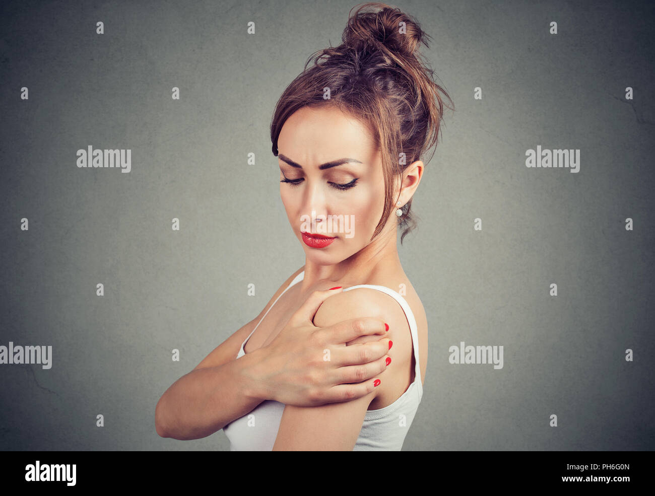 Shoulder joint hires stock photography and images Alamy