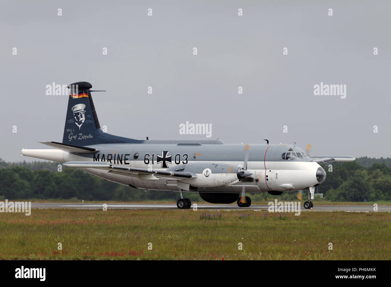 Marinefliegergeschwader 3 in Nordholz Stock Photo - Alamy