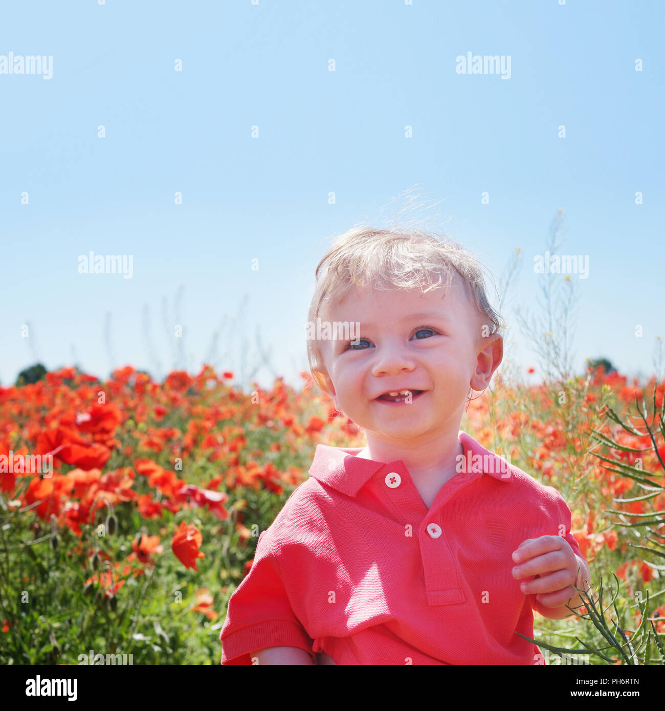 Son and daughter posing outdoors hi-res stock photography and images ...