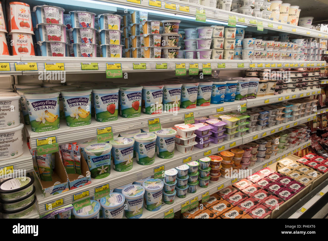 Dairy Aisle High Resolution Stock Photography and Images Alamy
