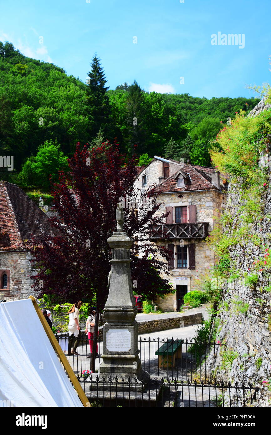 Scenes from the medieval village of St-Cirq-Lapopie pn the Lot River in southwest France Stock Photo