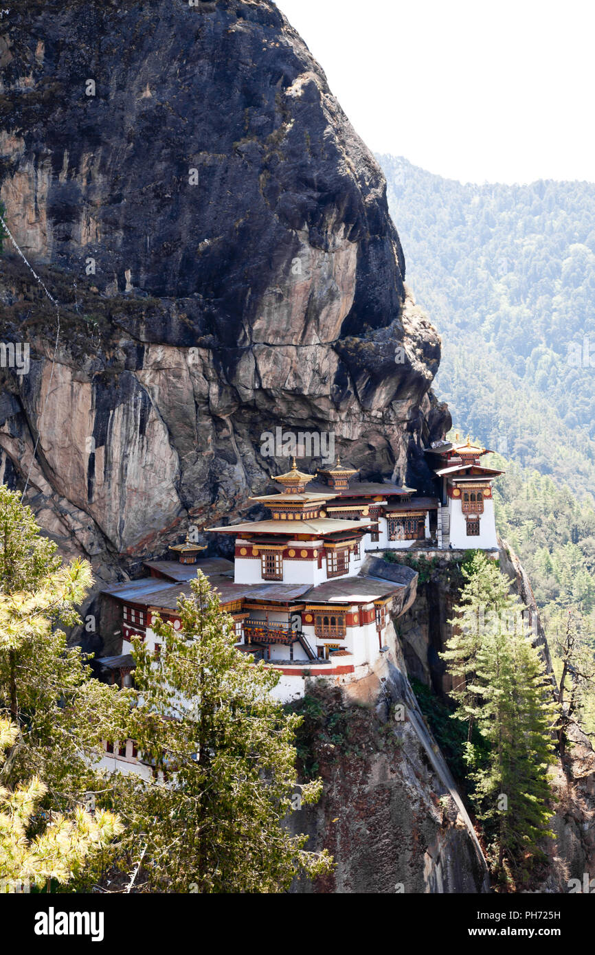 Taktshang monastery hi-res stock photography and images - Alamy