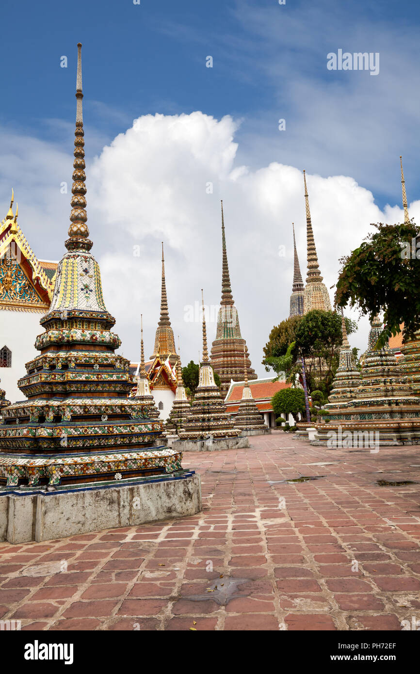 Pagodas in wat pho Stock Photo - Alamy