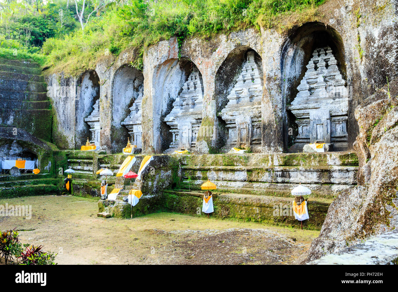 Gunung kawi temple Stock Photo Alamy