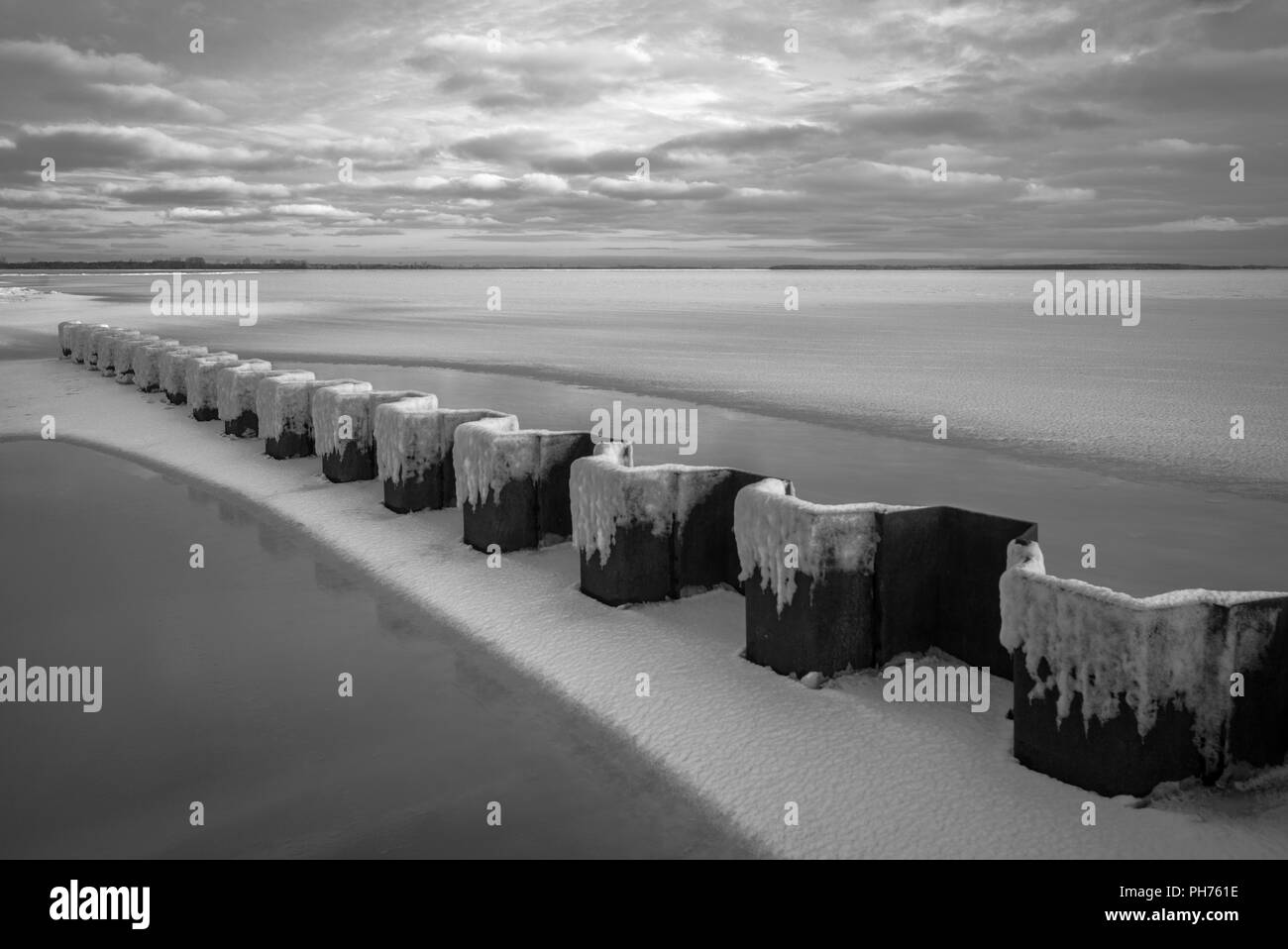 Baltic frozen sea hi-res stock photography and images - Alamy
