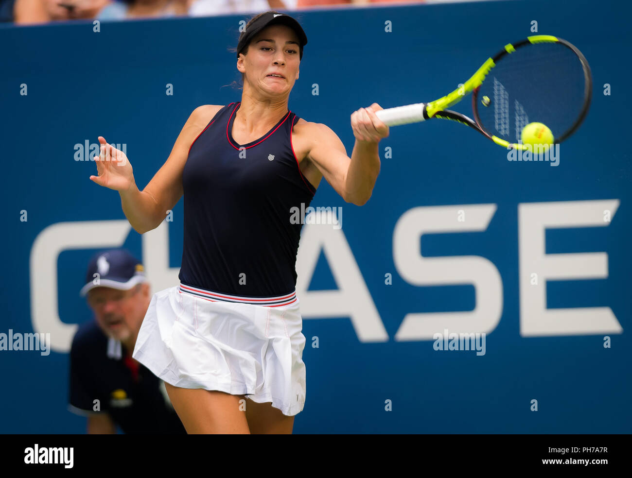 New York, USA. 30th August 2018. Bernarda Pera of the United States in  action during her second round match at the 2018 US Open Grand Slam tennis  tournament. New York, USA. August