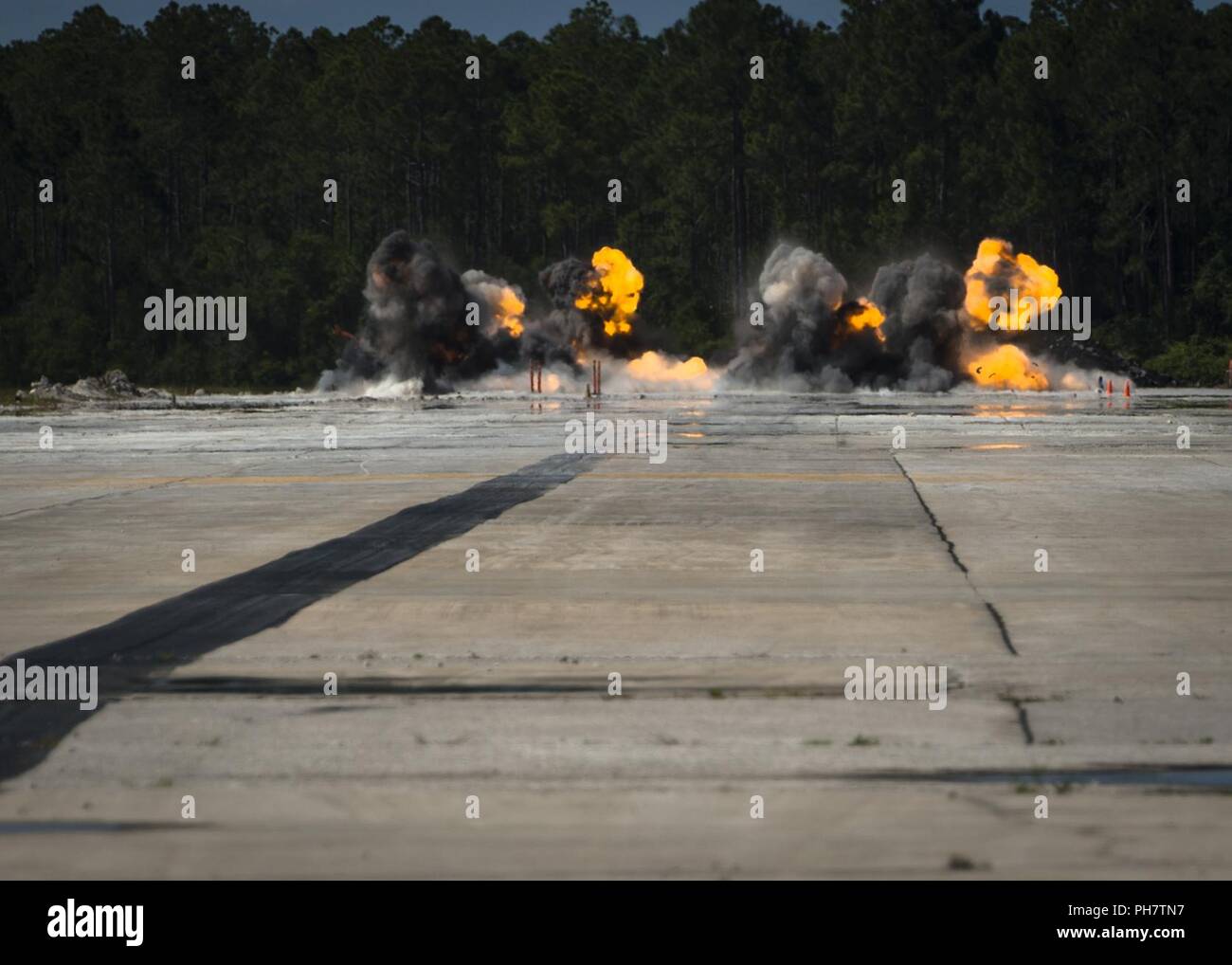 Tyndall airfield hi-res stock photography and images - Alamy