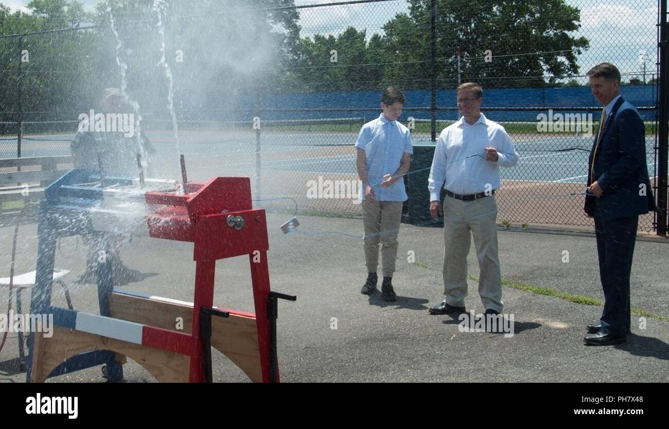 Naval surface warfare center dahlgren division hires stock photography