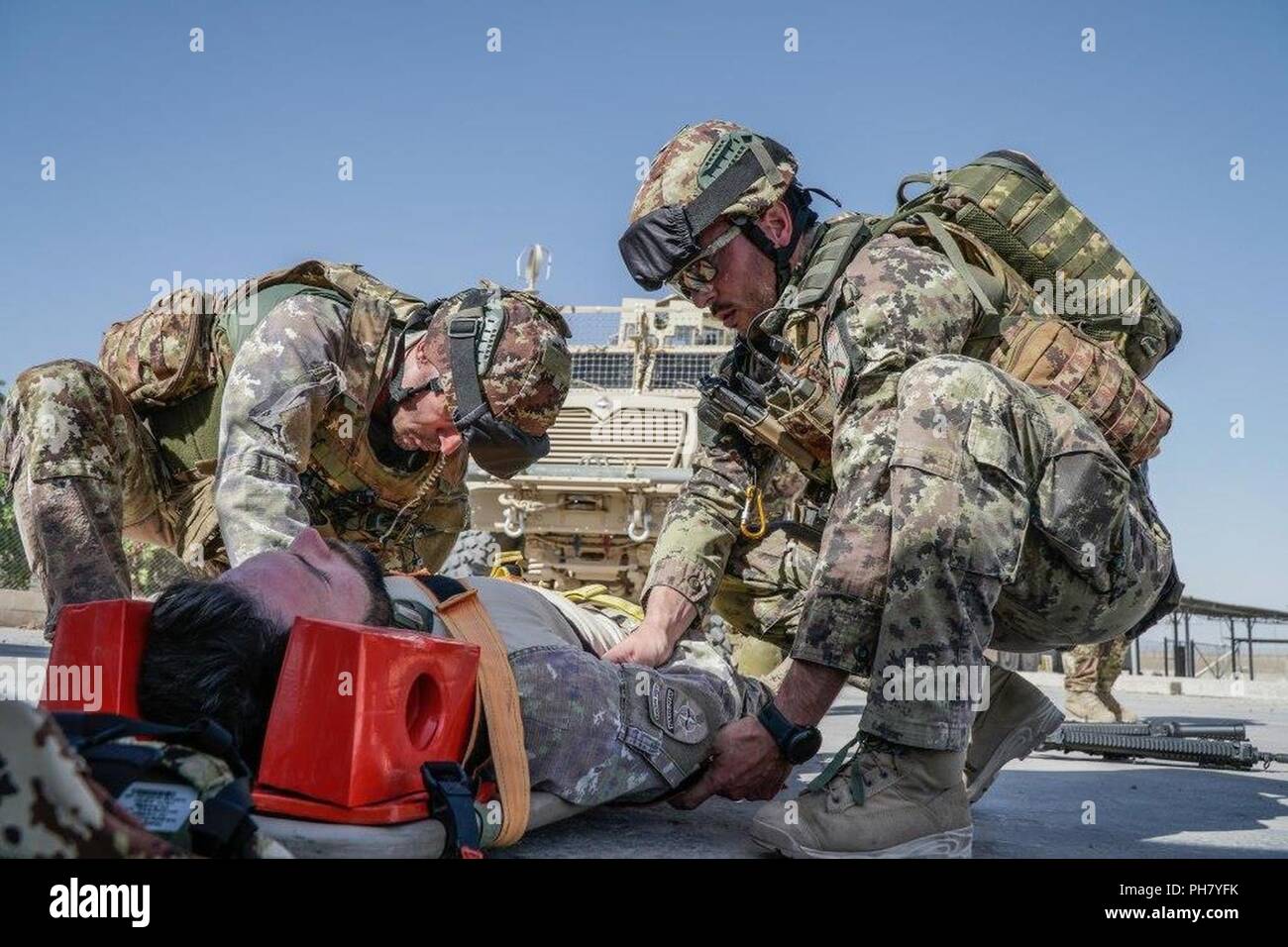 herat-afghanistan-june-27-2018-members-of-the-pinerolo-brigade