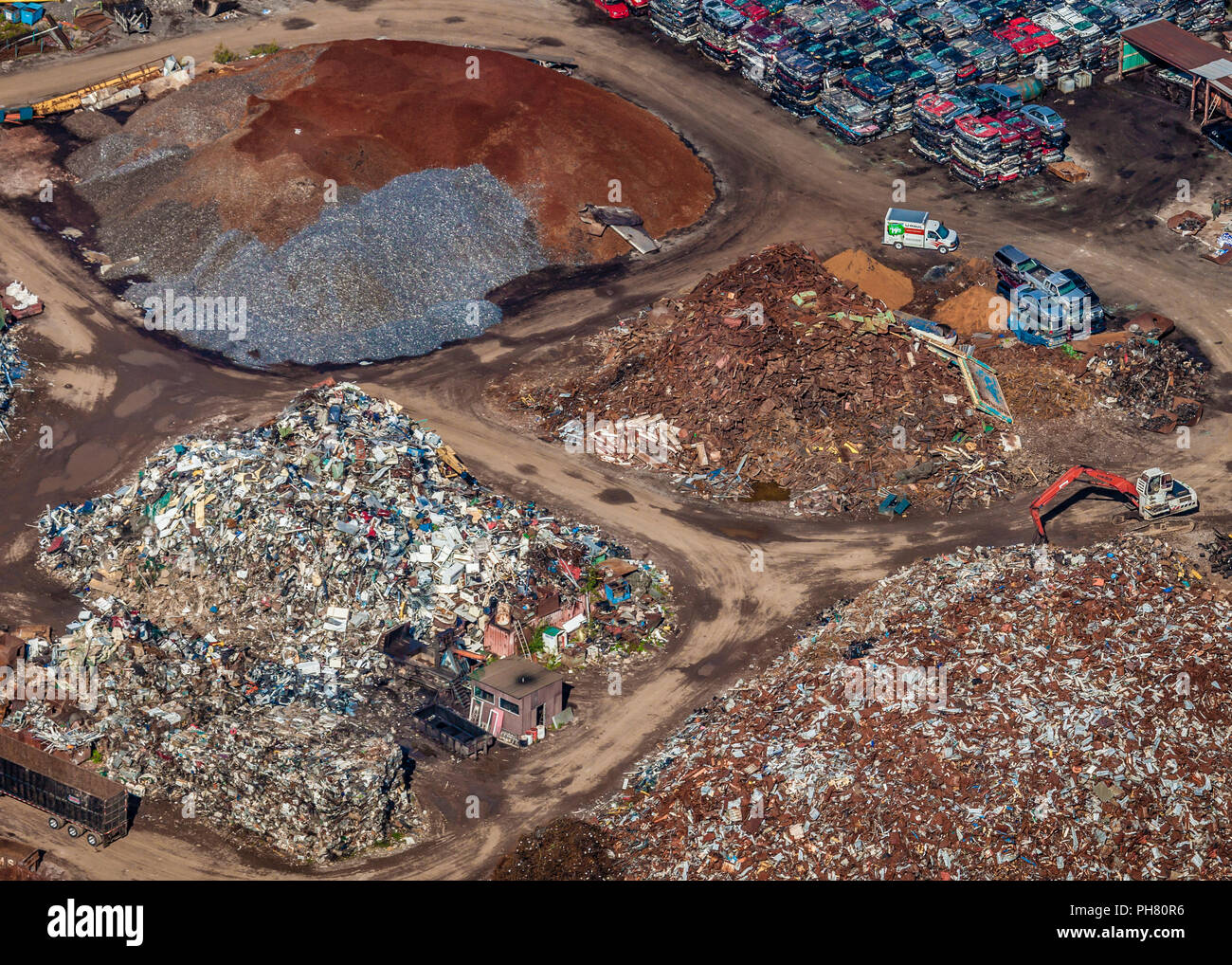 Junkyard aerial view hi-res stock photography and images - Alamy
