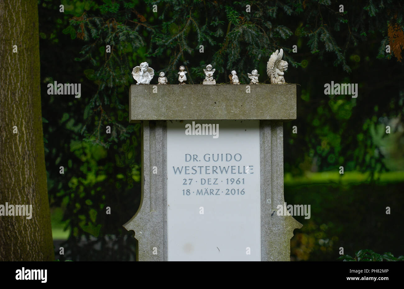 Grab, Guido Westerwelle, Melaten-Friedhof, Aachener Strasse, Lindenthal, Koeln, Nordrhein-Westfalen, Deutschland Stock Photo