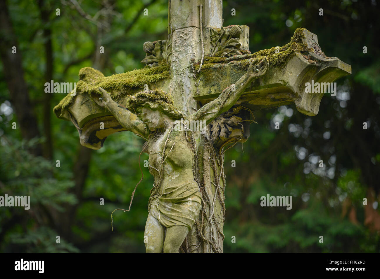 Kruzifix, Melaten-Friedhof, Aachener Strasse, Lindenthal, Koeln, Nordrhein-Westfalen, Deutschland Stock Photo