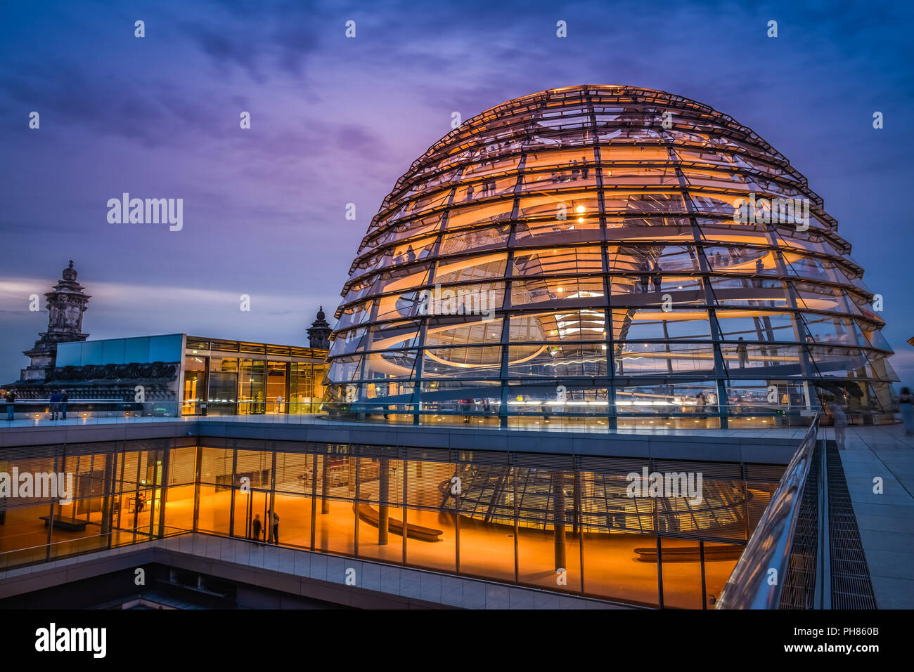 Kuppel, Reichstag, Tiergarten, Mitte, Berlin, Deutschland Stock Photo
