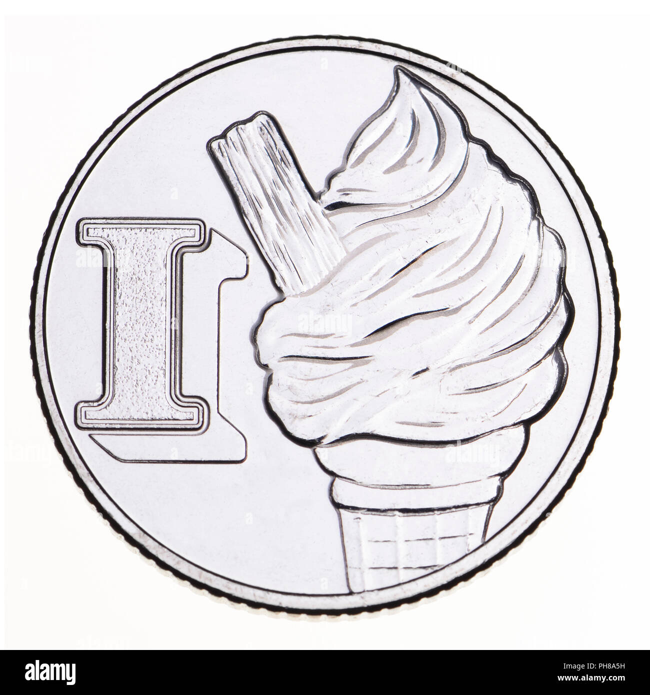 British 10p coin (reverse) from 2018 'Alphabet' series, celebrating Britishness. I - ice cream Stock Photo