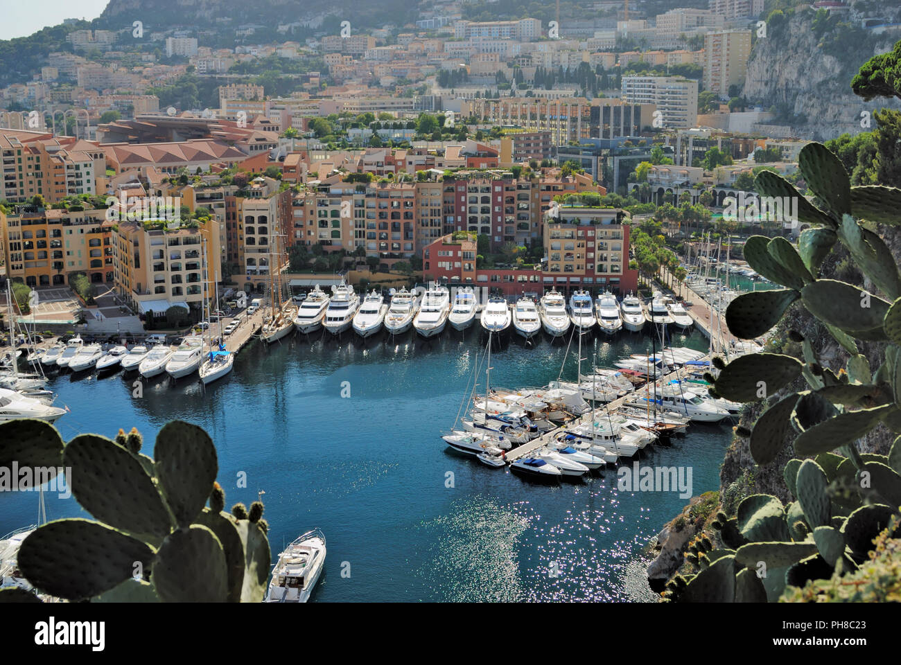 Yachts and apartments in port Fontvieille in Monte Carlo Stock Photo