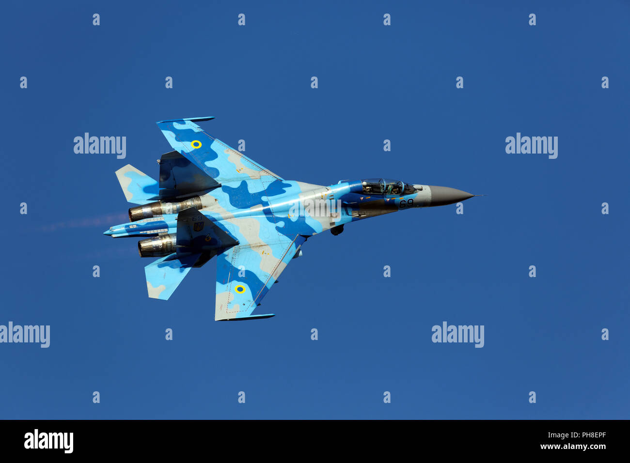 Suchoi Su 27 UB Stock Photo Alamy