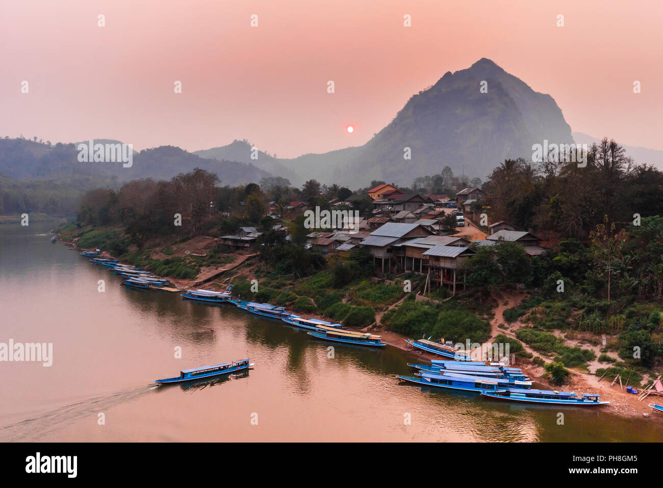 Sunset In Nong Khiaw Laos Southeast Asia Stock Photo Alamy sunset-in-nong-khiaw-laos-southeast-asia-stock-photo-alamy