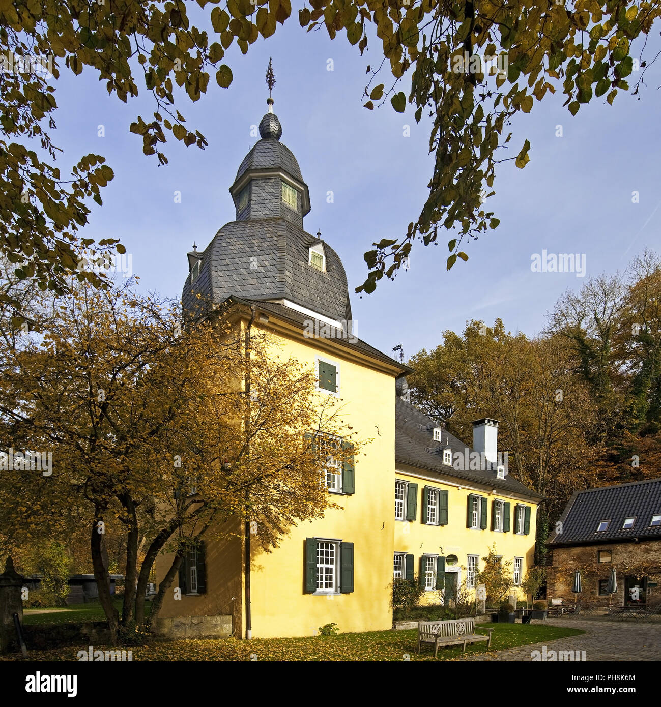 Castle Luentenbeck, autumn, Wuppertal Stock Photo