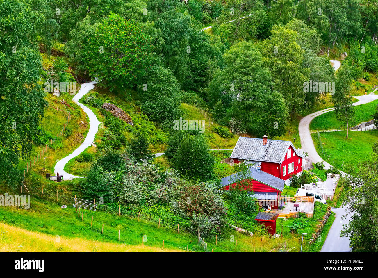 Norwegian village landscape, mountains and colorful houses, Norway ...