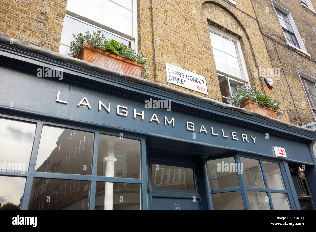 Langham Gallery, Lamb's Conduit Street, London, WC1N, UK Stock Photo