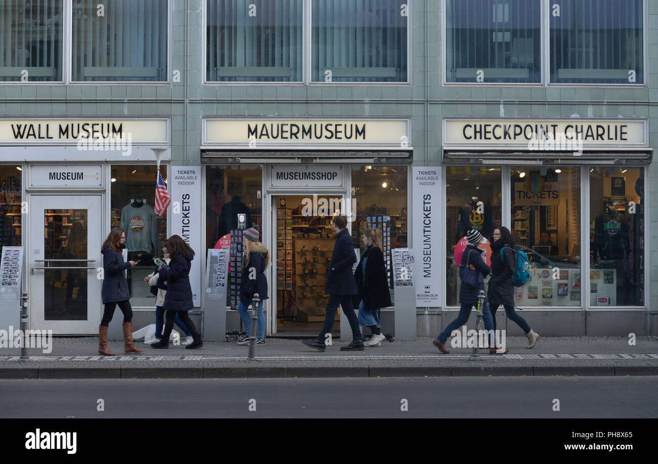 Mauermuseum Checkpoint Charlie, Friedrichstrasse, Kreuzberg, Mitte, Berlin, Deutschland Stock Photo