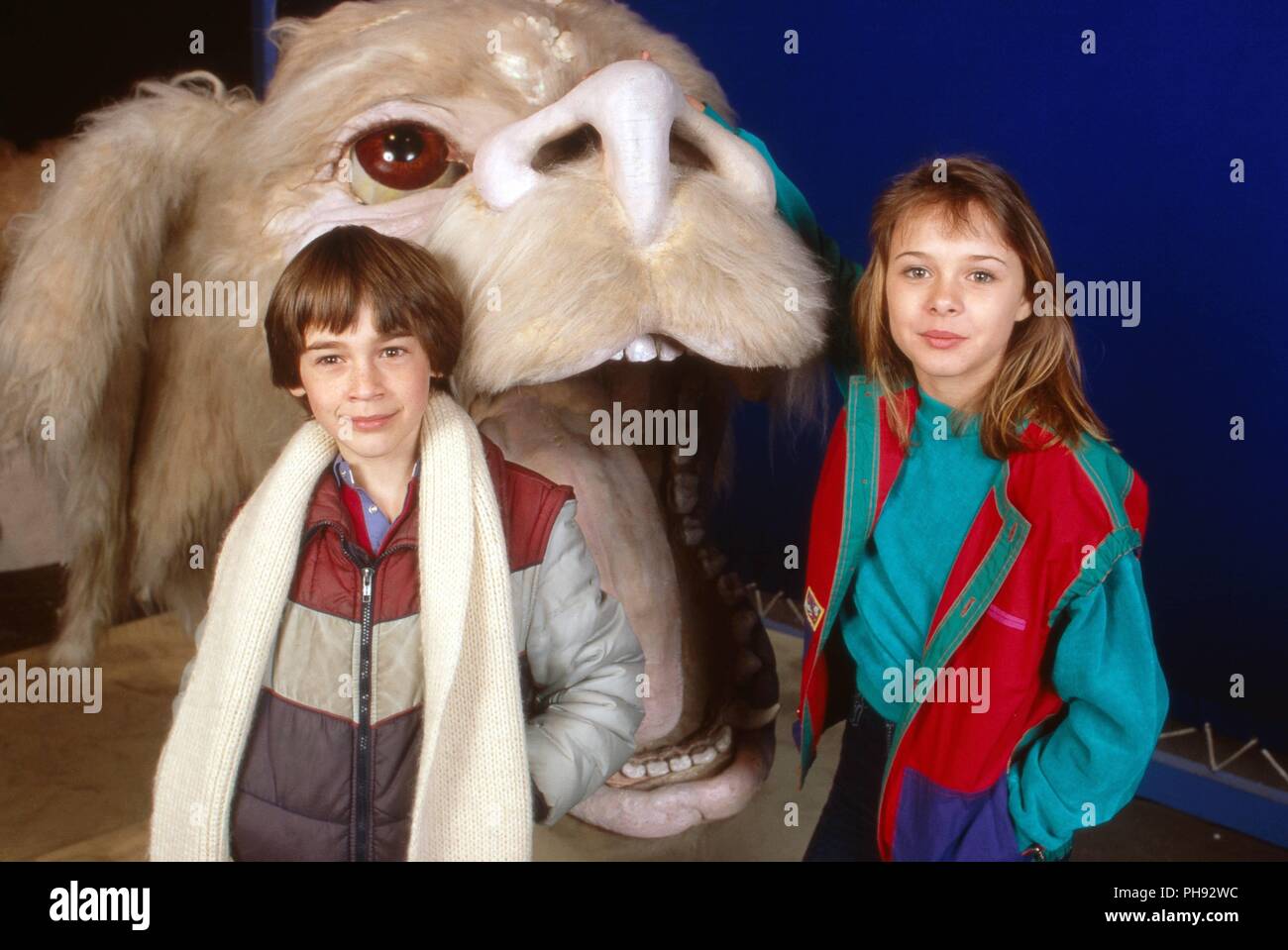 Barret Oliver und Tami Stronach aus dem Spielfilm 'Die unendliche Geschichte', in München, Deutschland 1984. Child actors Barret Oliver and Tami Stron Stock Photo