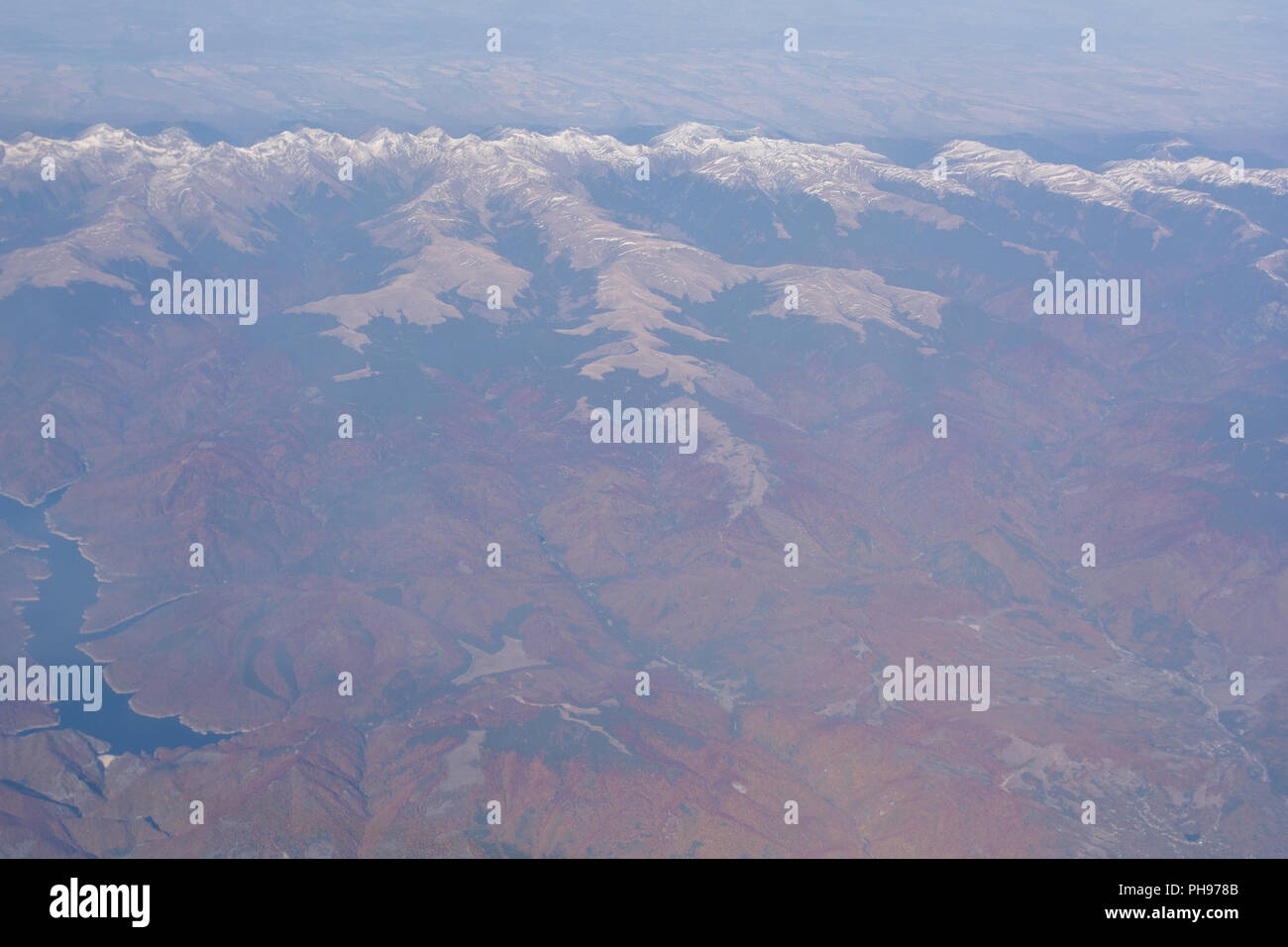 Himalaya aerial 2018 hi-res stock photography and images - Alamy
