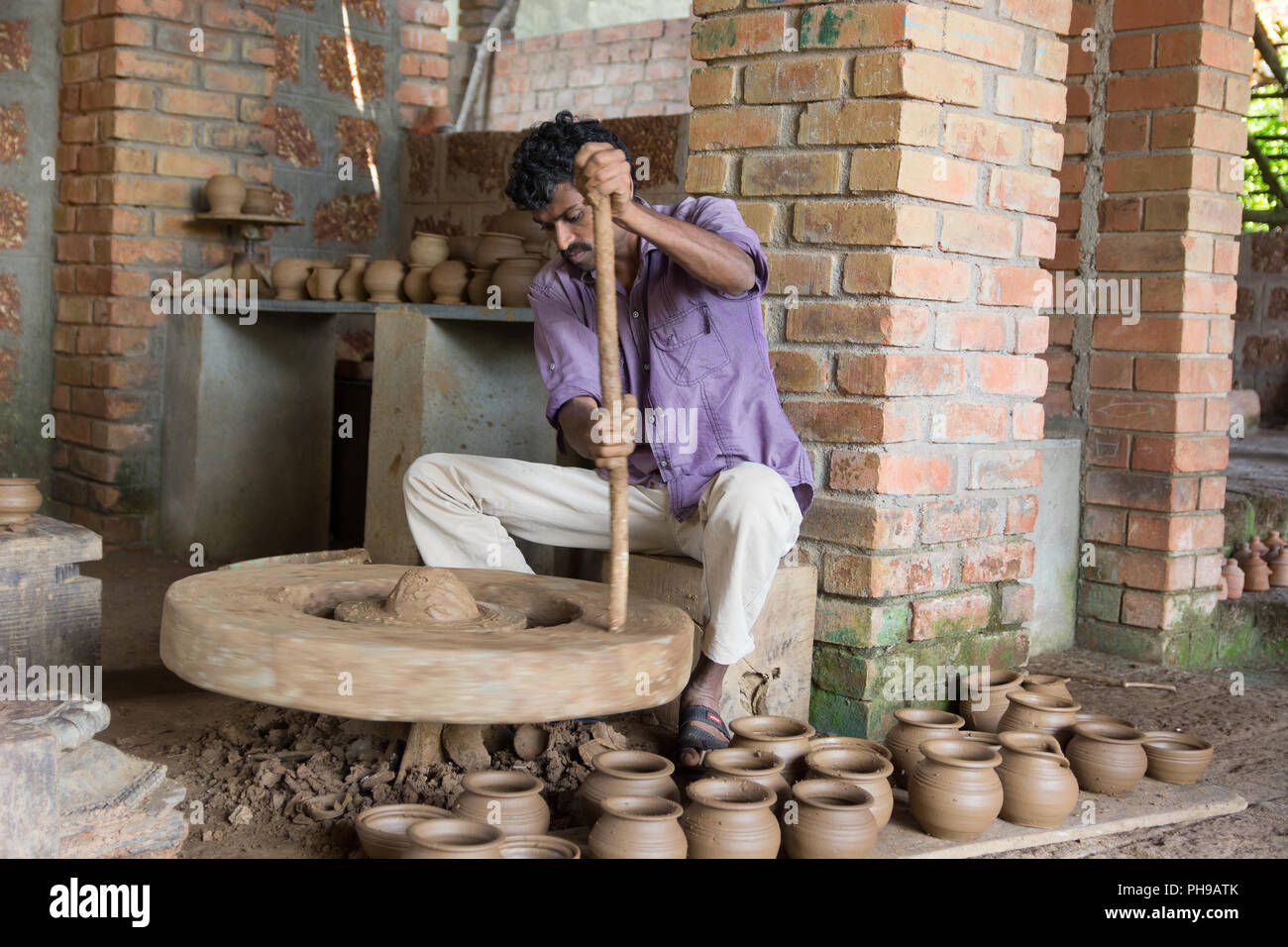 Pottery school india hires stock photography and images Alamy