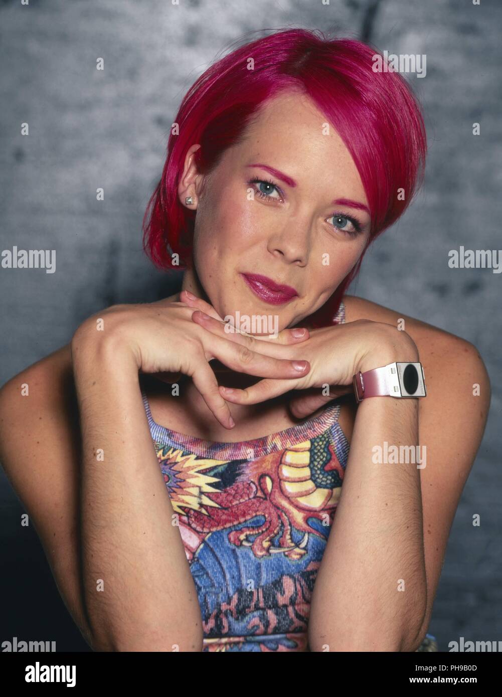 Jodi Albert von "Girl Thing", englisch niederländische Girlgroup, bei einem Promoshoot in Köln