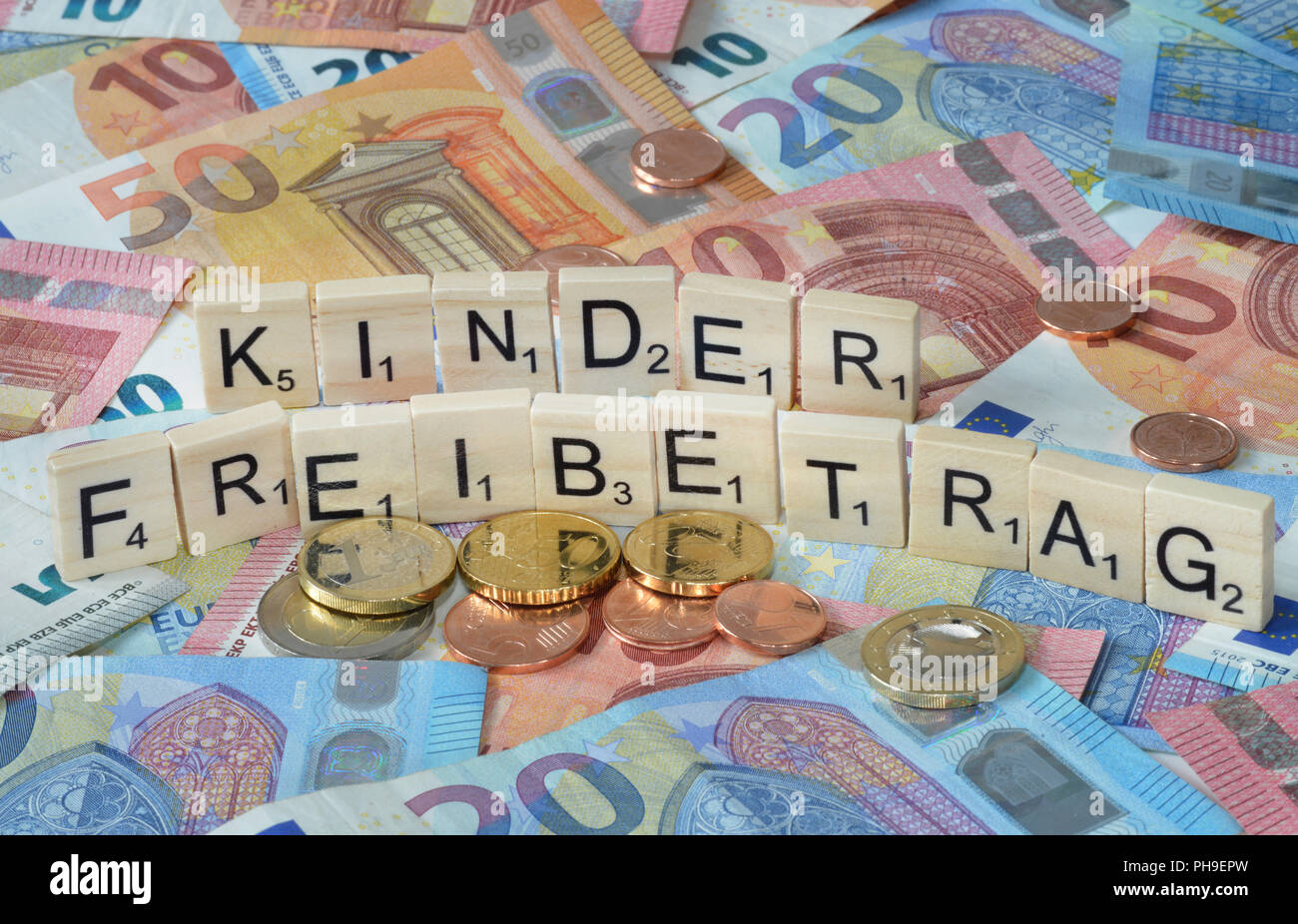 Kinderfreibetrag hires stock photography and images Alamy