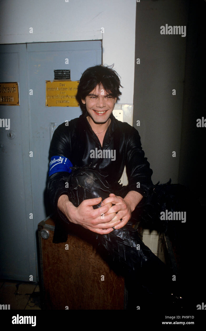 Marian Gold (Alphaville) on 08.06.1984 in Köln. | usage worldwide Stock  Photo - Alamy