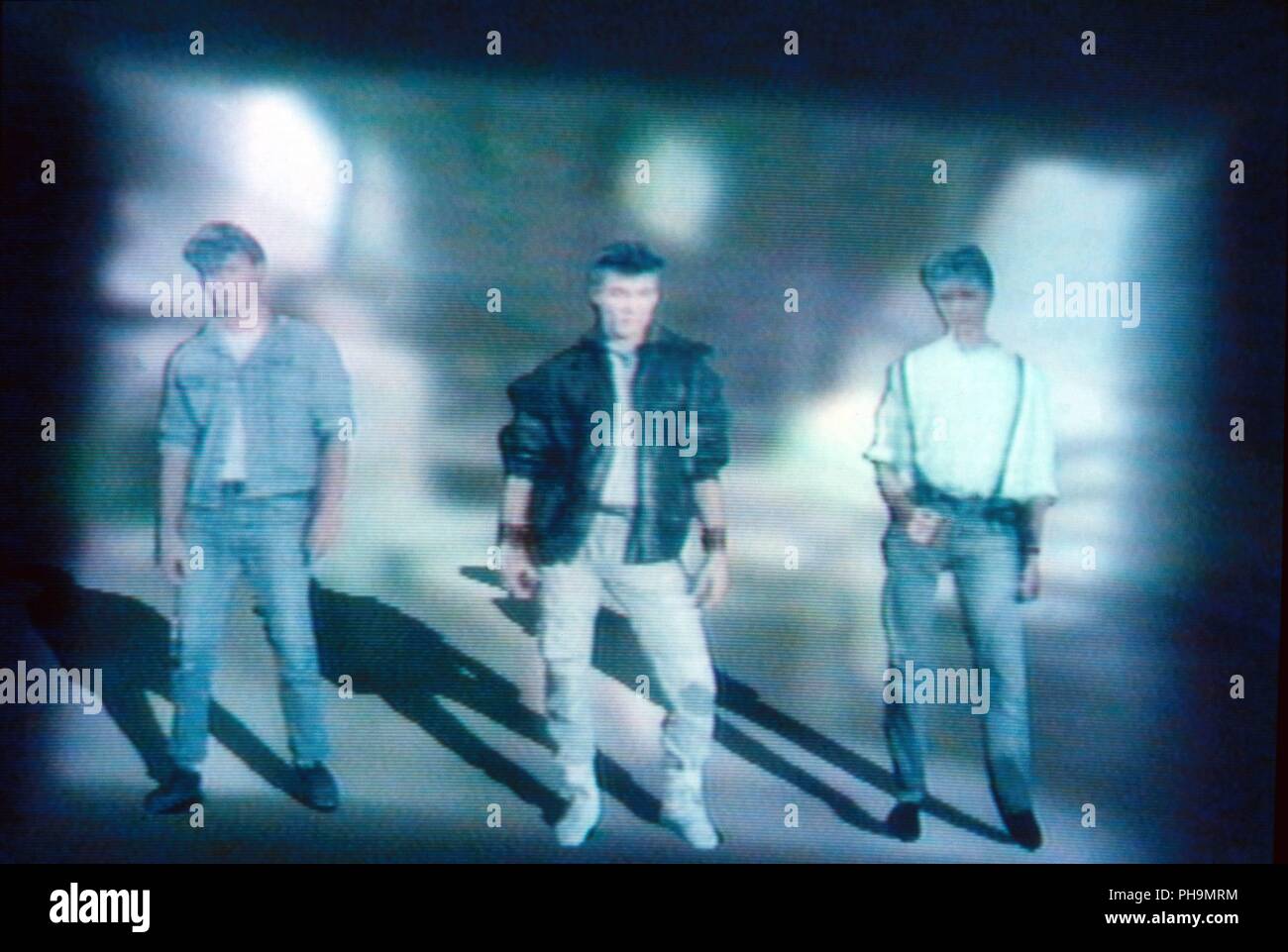 a-ha", norwegische Popgruppe in ihrem Videoclip zum Song "Take On Me",  1985. Norwegian pop band "a-ha" in their video clip "Take On Me", 198 |  usage Stock Photo - Alamy