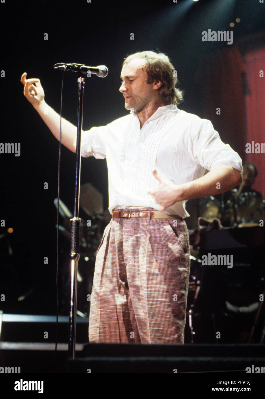 Phil Collins (Genesis) on 08.03.1985 in München, Munich. | usage