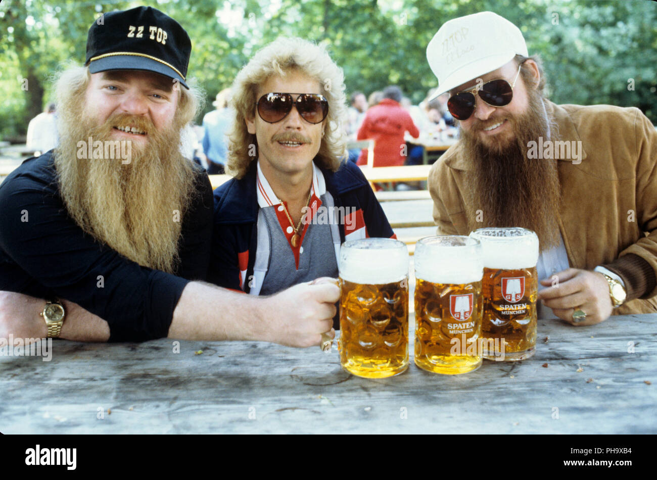 ZZ Top (v.l. Dusty Hill, Frank Beard, Billy Gibbons) on 01.05.1982 in Dortmund. | usage worldwide Stock Photo