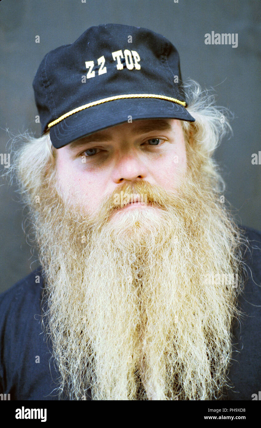 Dusty hill portrait hi-res stock photography and images - Alamy