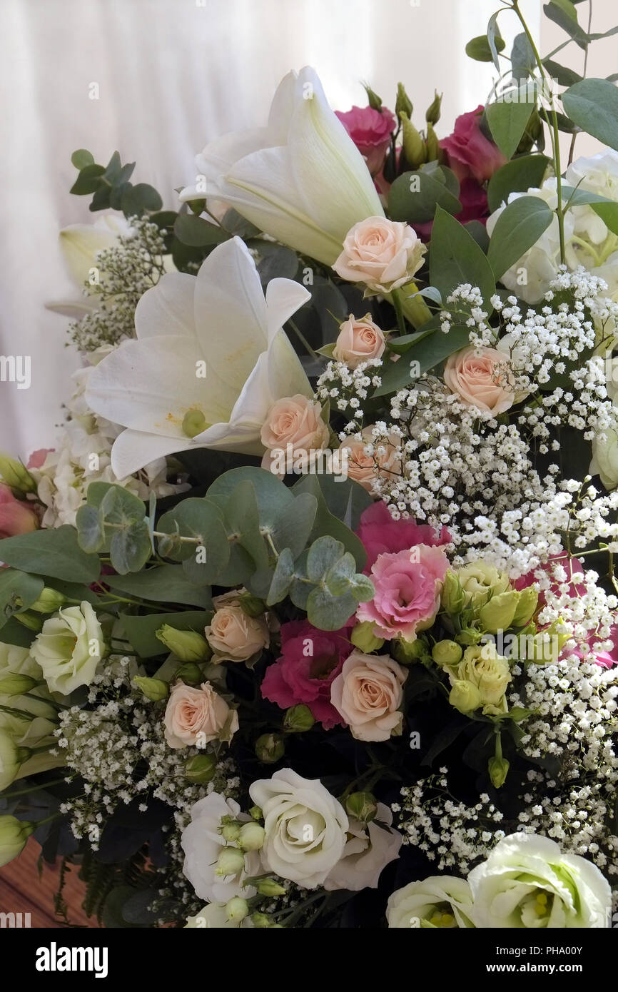 Bouquet bouquet hi-res stock photography and images - Alamy
