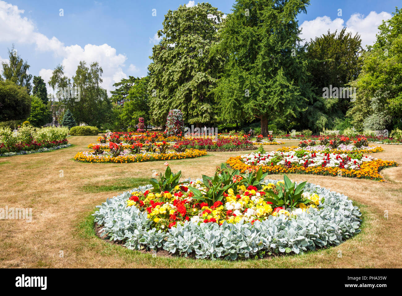 Royal leamington spa jephson gardens hires stock photography and