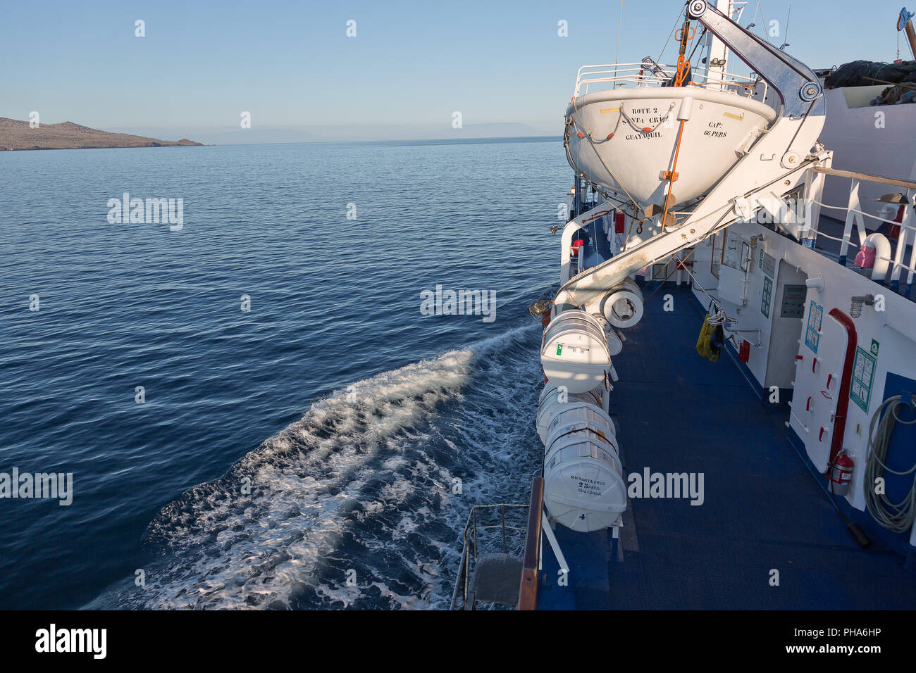 TOURIST BOAT, GALAPAGOS ISLAN Stock Photo Alamy
