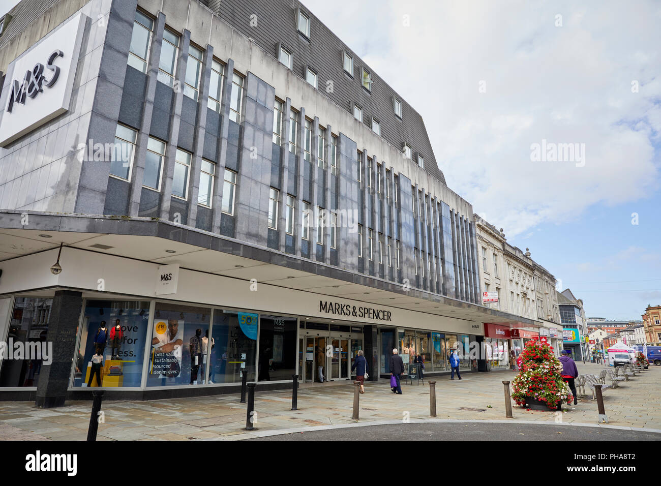 Bolton Town Centre High Resolution Stock Photography and Images Alamy