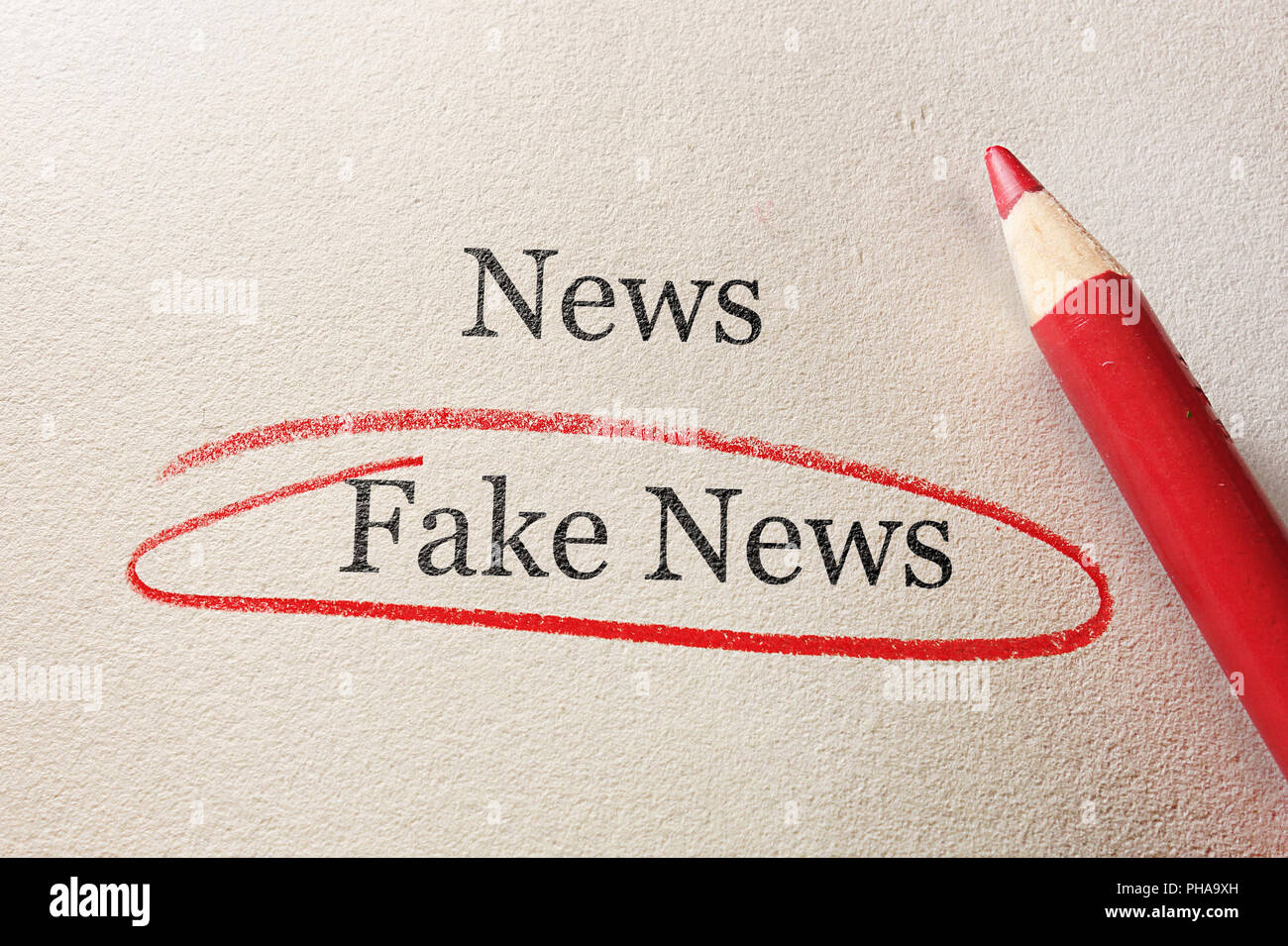 Fake News red circle Stock Photo - Alamy