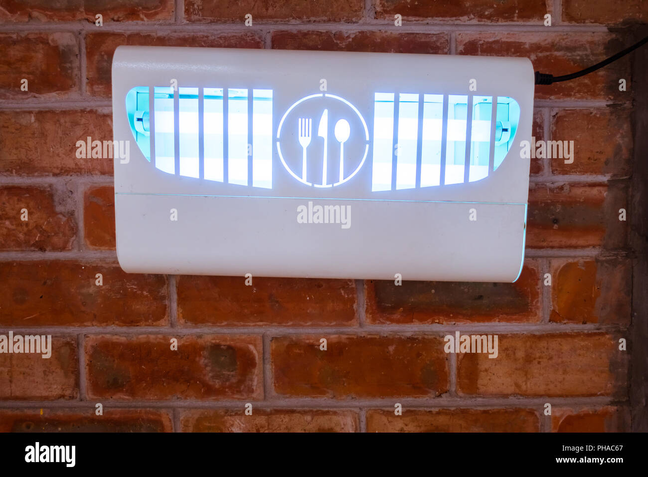 Uv light sterilization hi-res stock photography and images - Alamy
