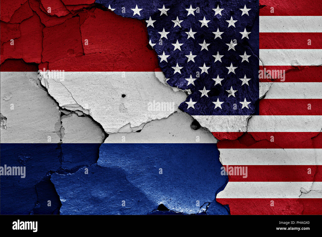 flags of Netherlands and USA painted on cracked wall Stock Photo - Alamy