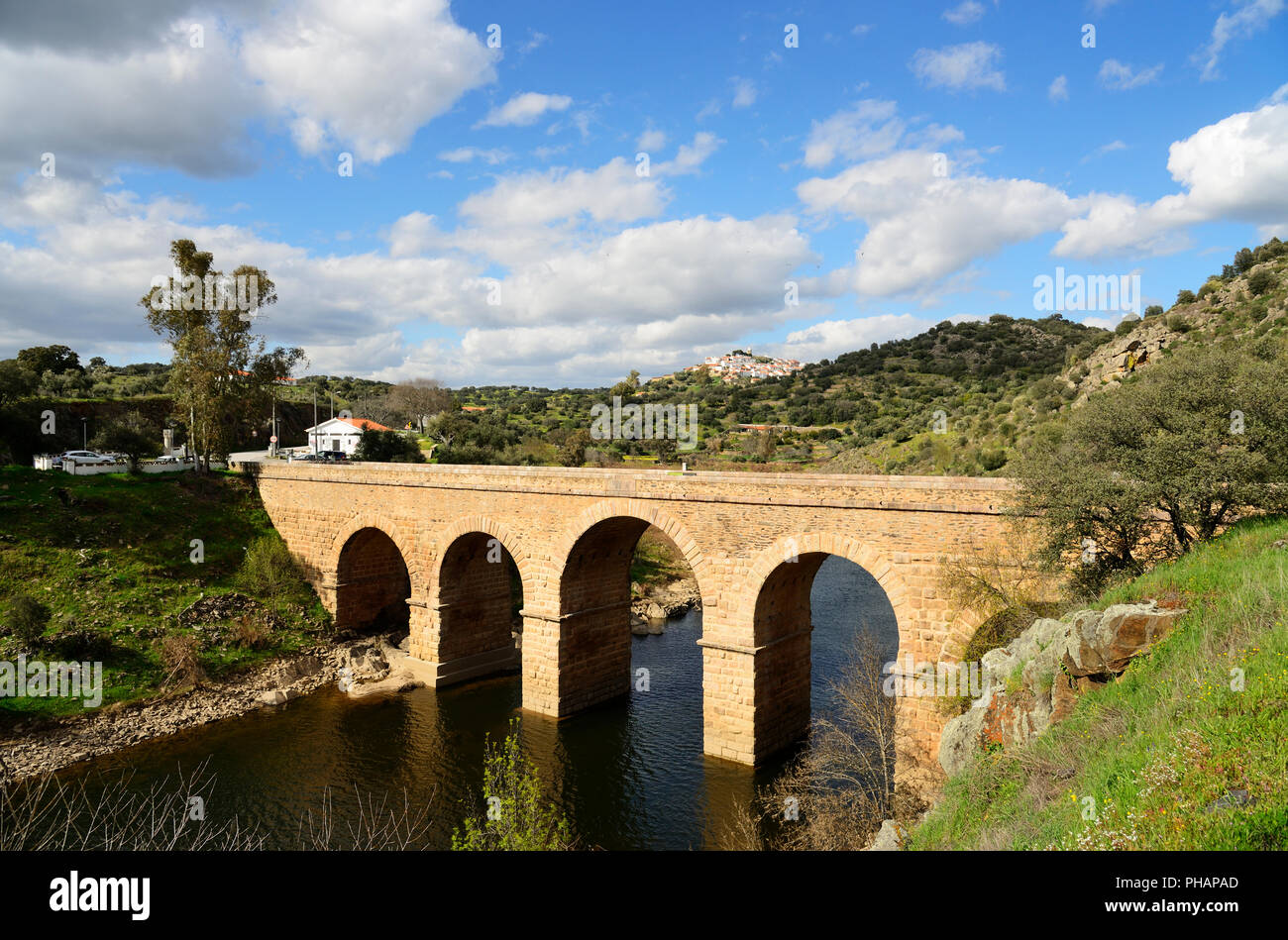 The roman bridge at Segura, one of the borders between Spain and Portugal. It is fully operational today. Extremadura, Spain Stock Photo