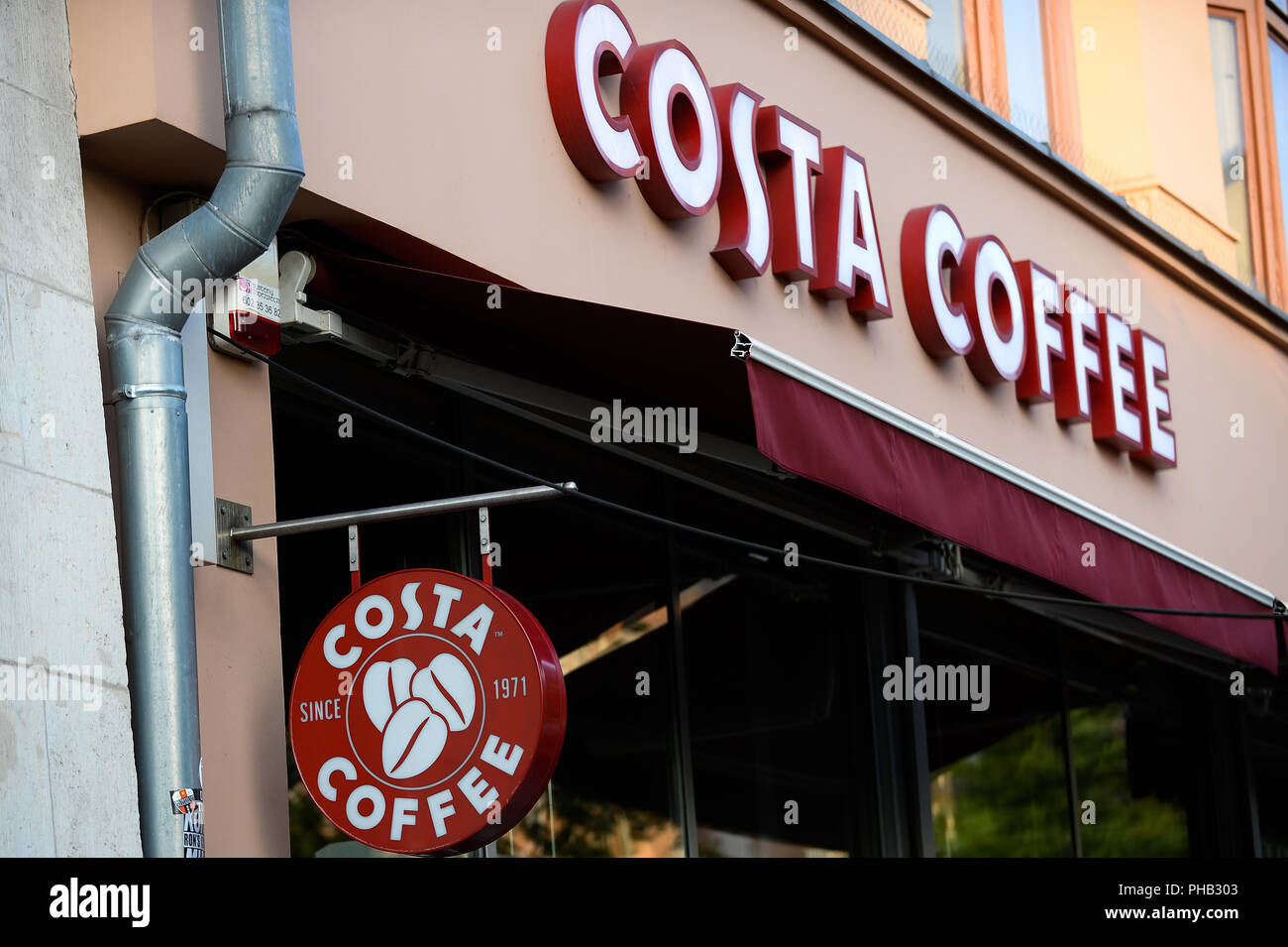 Krakow, Poland. 31st Aug, 2018. Costa coffee logo is seen in Krakow.The Coca-Cola Company is to buy the United Kingdom chain Costa Coffee for 5.1 billion USD. Credit: Omar Marques/SOPA Images/ZUMA Wire/Alamy Live News Stock Photo