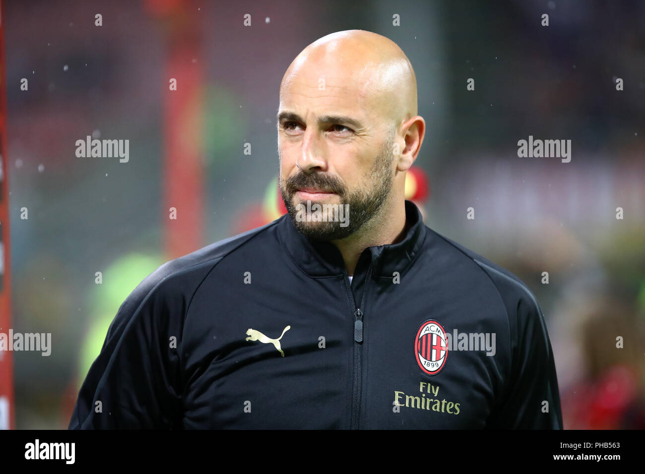 Tomat er nok forsikring Milano, Italy. 31th August, 2018. Pepe Reina of Ac Milan in action during  the Serie A